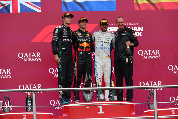 Verstappen Dominates - McLaren in Turmoil